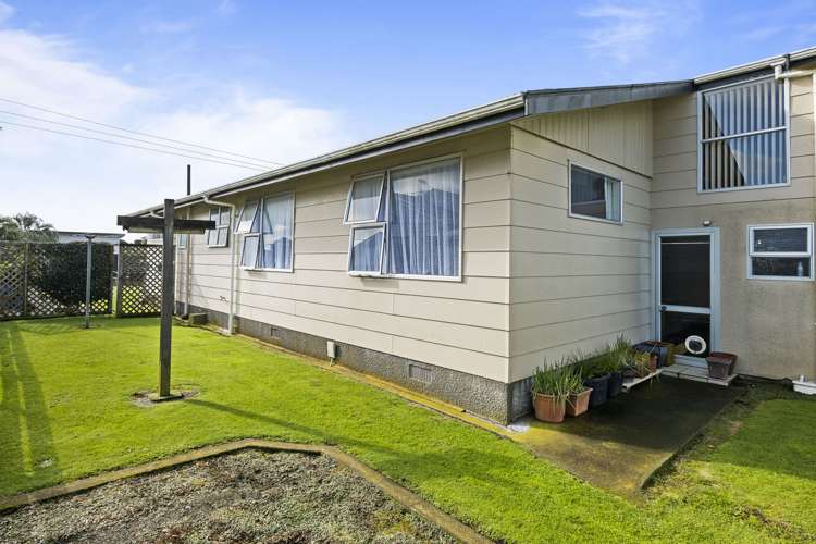 291 Glover Road Hawera_19