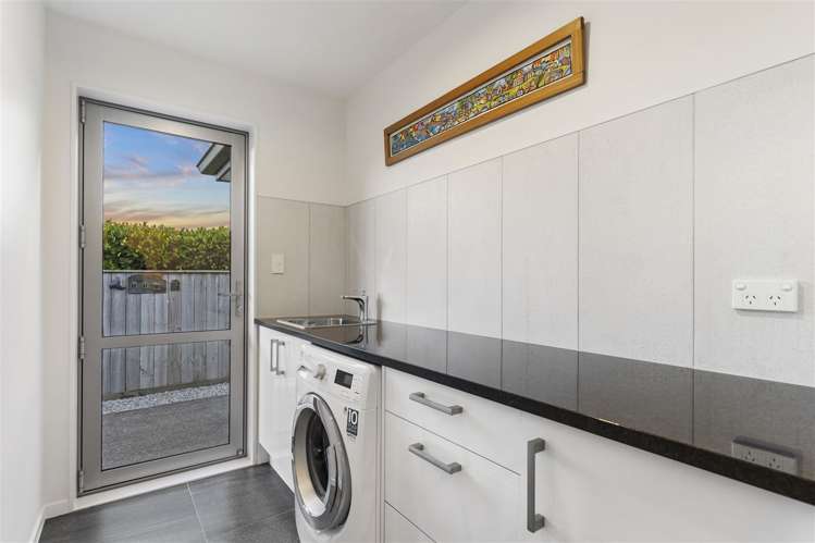 11 Lam Terrace Riverhead_24