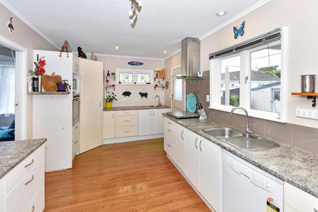 34 Rollerson Street Papakura_4