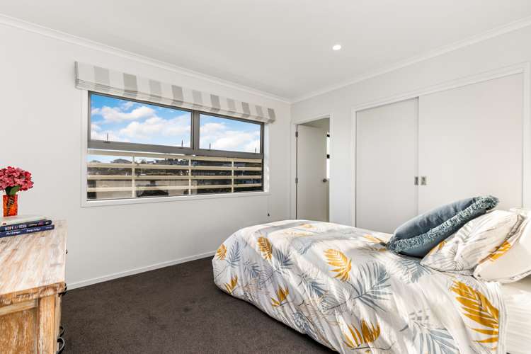 17 Karauria Lane Orewa_20