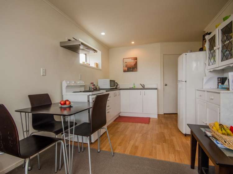 66 Stottholm Road Titirangi_16