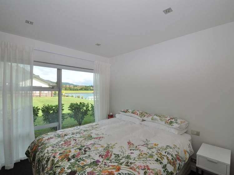 111 Motu Iti Pauanui_17