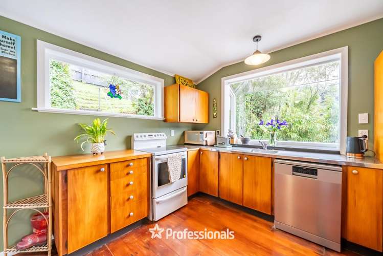 23 Cornford Street Karori_17