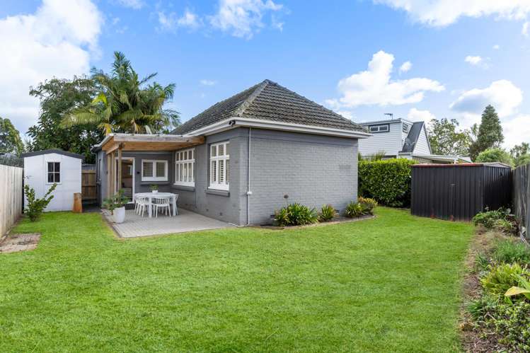 9 Howlett Street Waterview_11