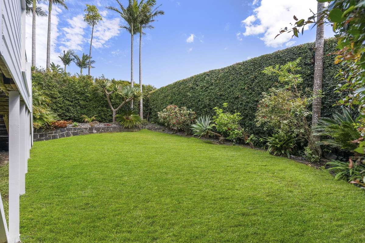 8 Rawhitiroa Road_5