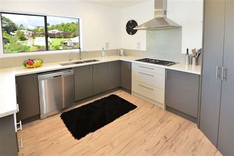 125 Roberta Crescent Orewa_5