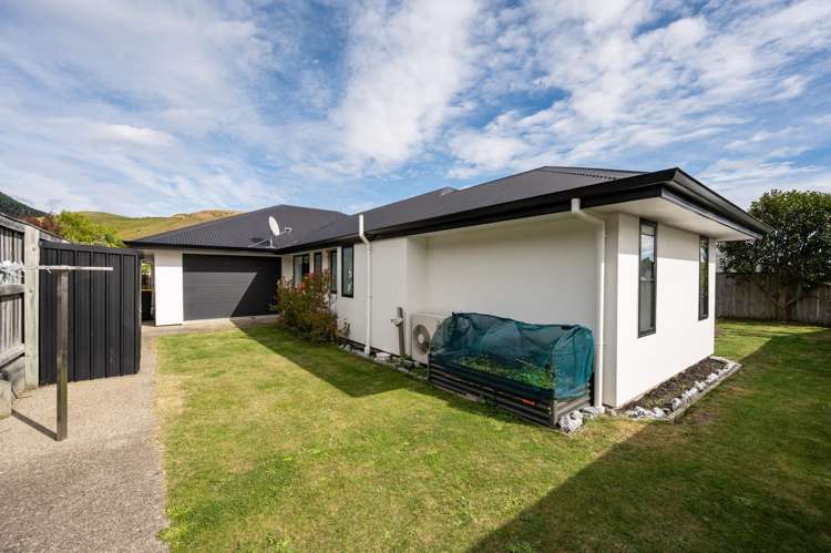 70 Sanctuary Drive Stoke_21