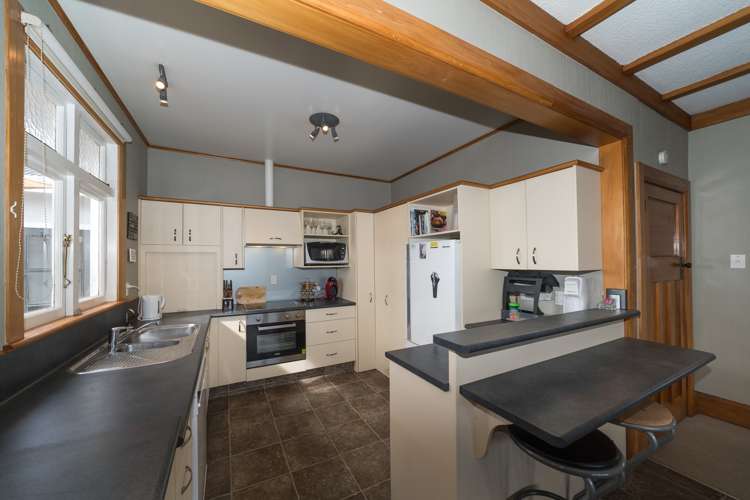 2 Poole Street Feilding_7