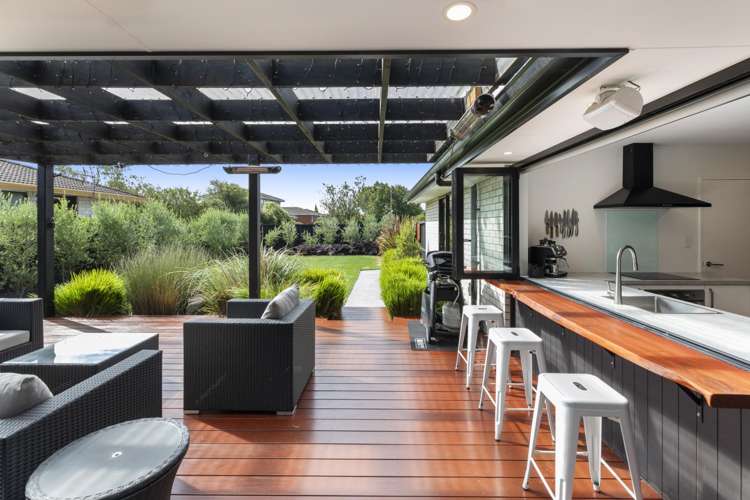 17 Chipping Lane Redwood_1