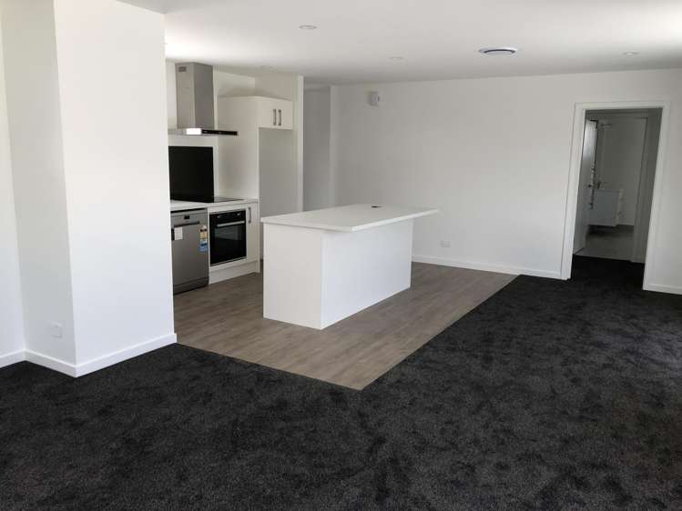 A/300 Wills Street Ashburton_7