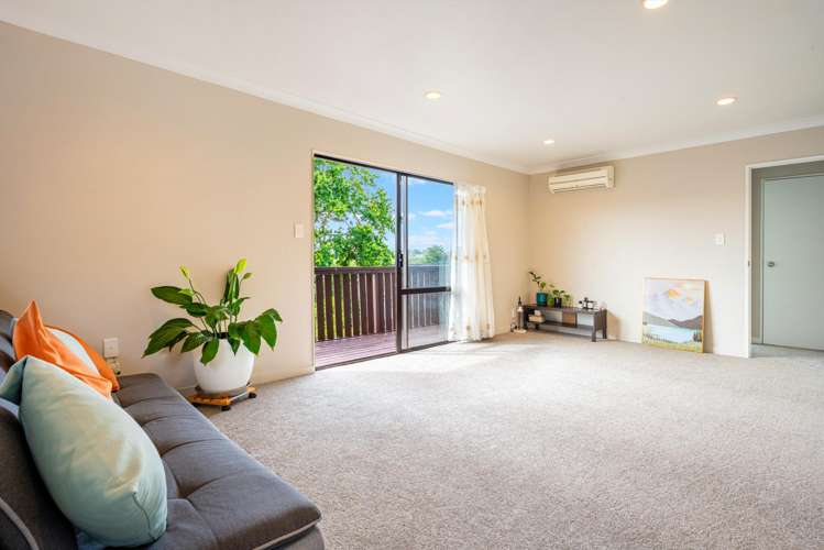 2/19 Lagoon Drive Panmure_6