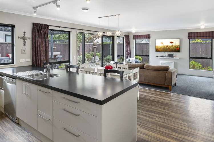 40 Sunningdale Drive Stoke_5