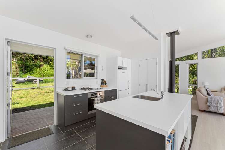 143 Akerbloms Road Kenepuru Sound_14