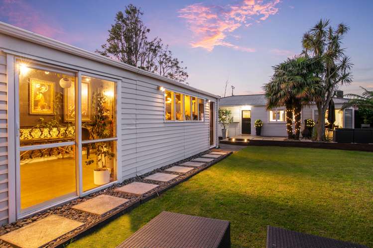 222 Henderson Valley Road Henderson_15