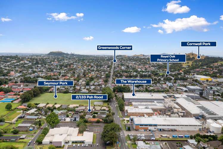 2/133 Pah Road Royal Oak_14