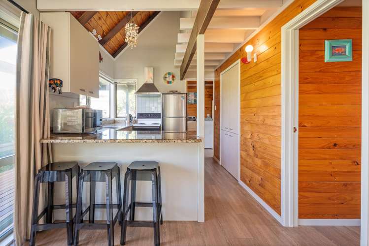 14 Kennedy Park Drive Pauanui_10