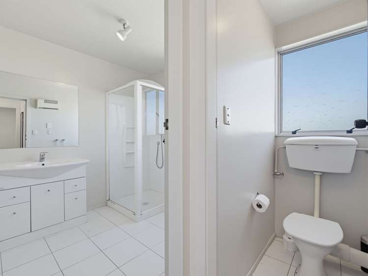 1/185 Geraldine Street Edgeware_11