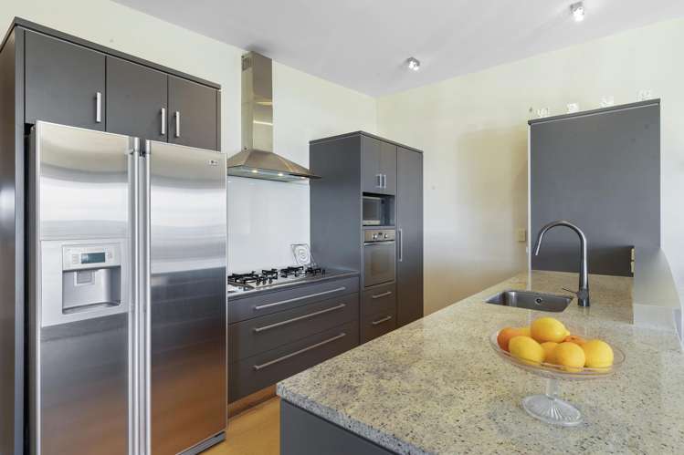 18/4 Buller Street New Plymouth_5