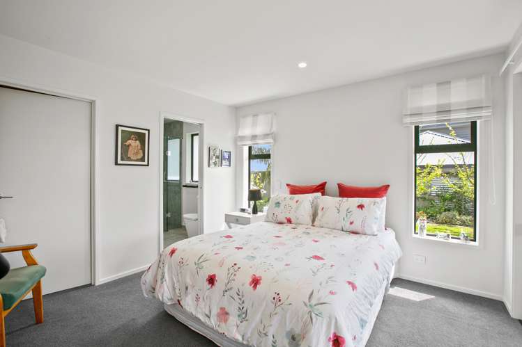 6 Tui Grove Oakura_10