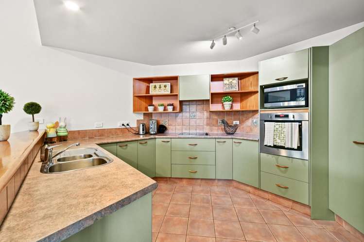 3 Trossach Place Wattle Downs_7