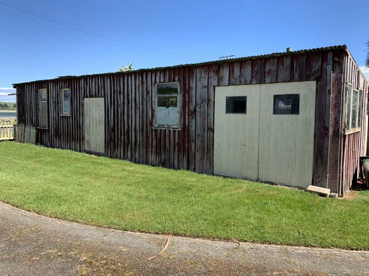 39 Park Lane Owaka_17