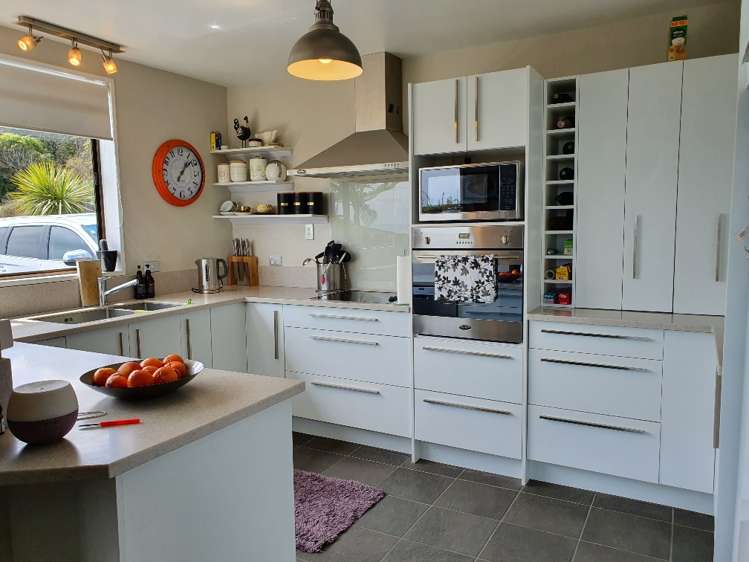 13 Nolan Crescent Karoro_2