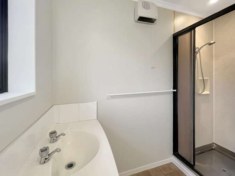 4 Edgecombe Court Roslyn_9