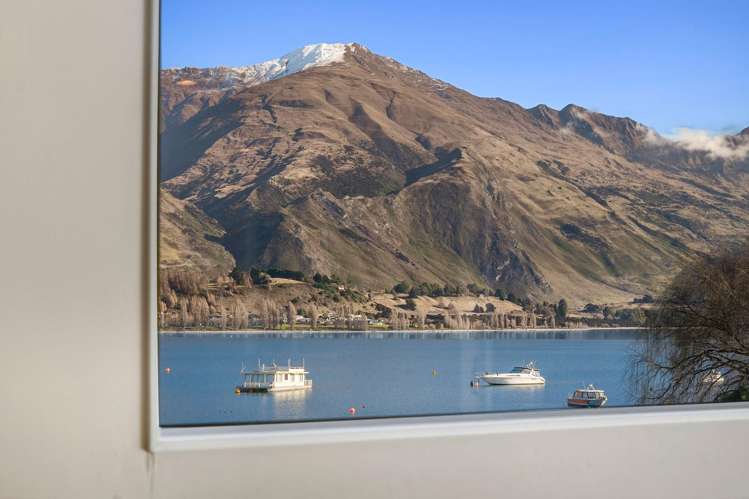 23 Lakeside Road Wanaka_8