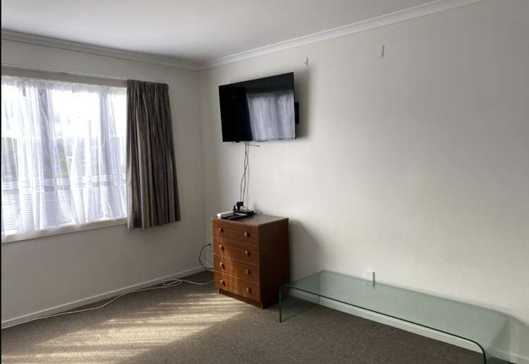 147 Dowse Drive 1306_2