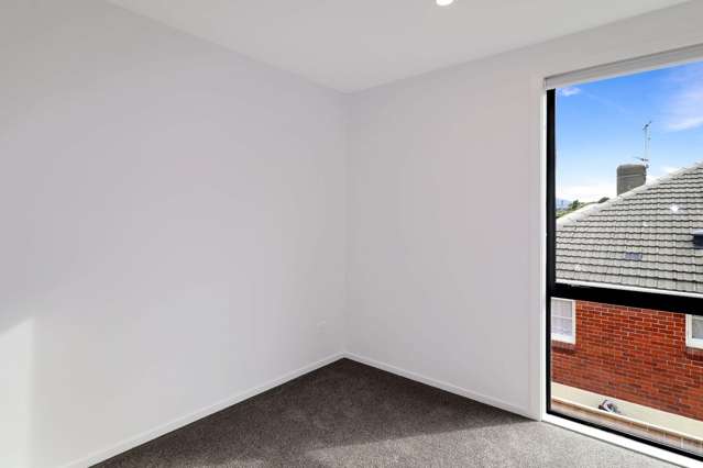 8/1 Rainey Grove 1353_4