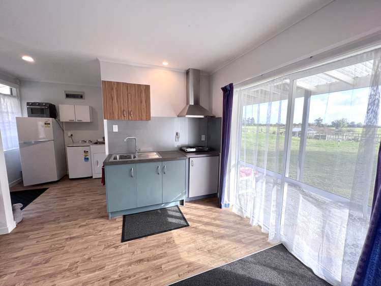 987 State Highway 6 Camerons_19