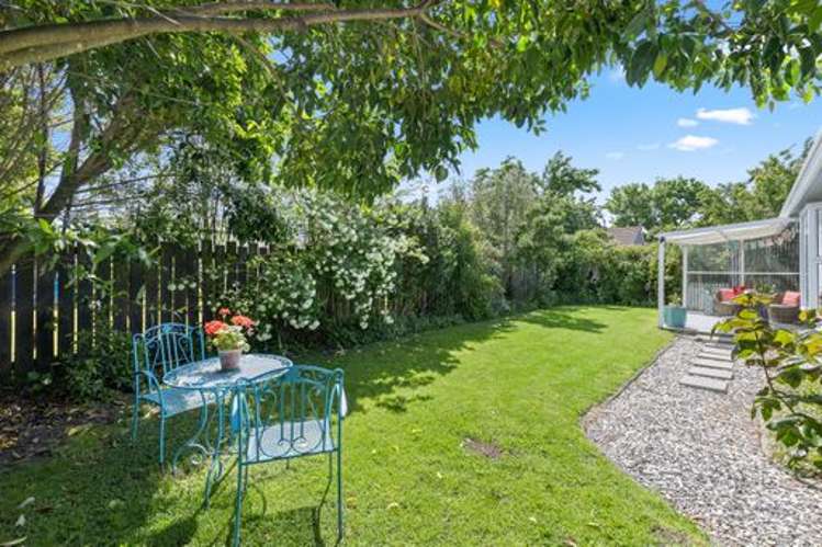 16A Newbourne Crescent Redwoodtown_2