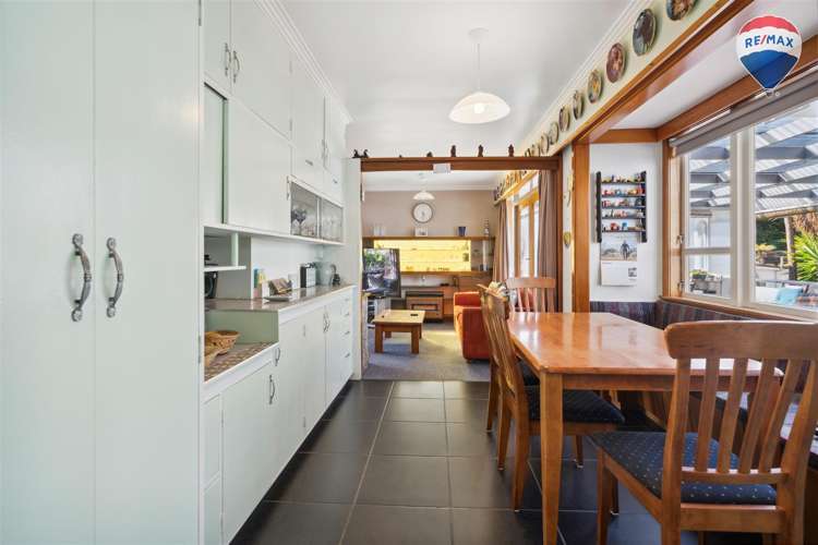 7 James Grove Stokes Valley_7