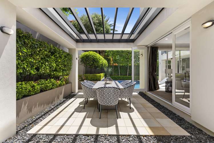 4 Kelvin Road Remuera_11