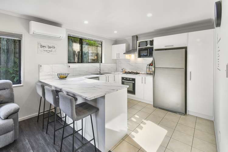 17a Keri Vista Rise Papakura_5