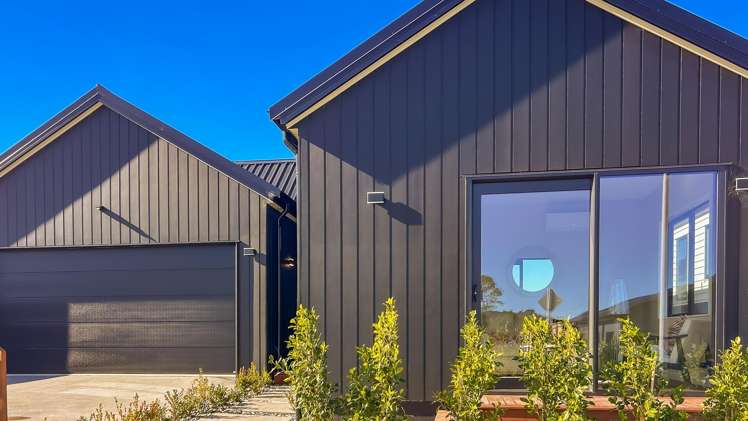 94 Huanui Drive_0