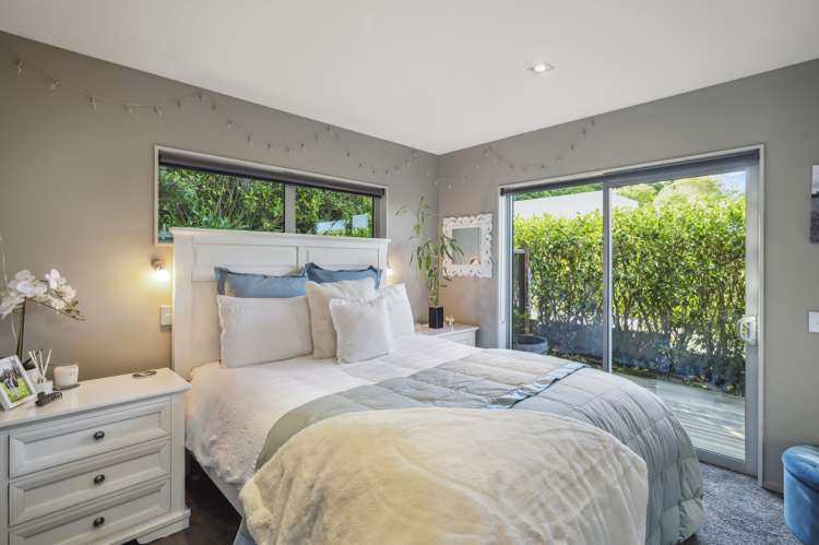 1/10 Krissell Place Acacia Bay_15