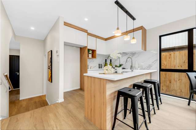 22B Hearth Street Flat Bush_2