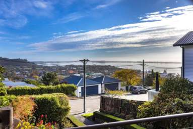 17 Moncks Spur Road_2