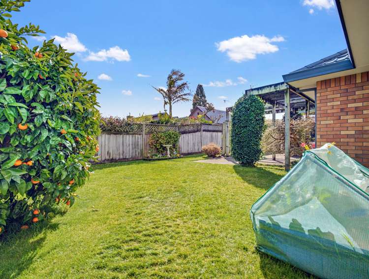 10 Chatswood Place Rototuna_26