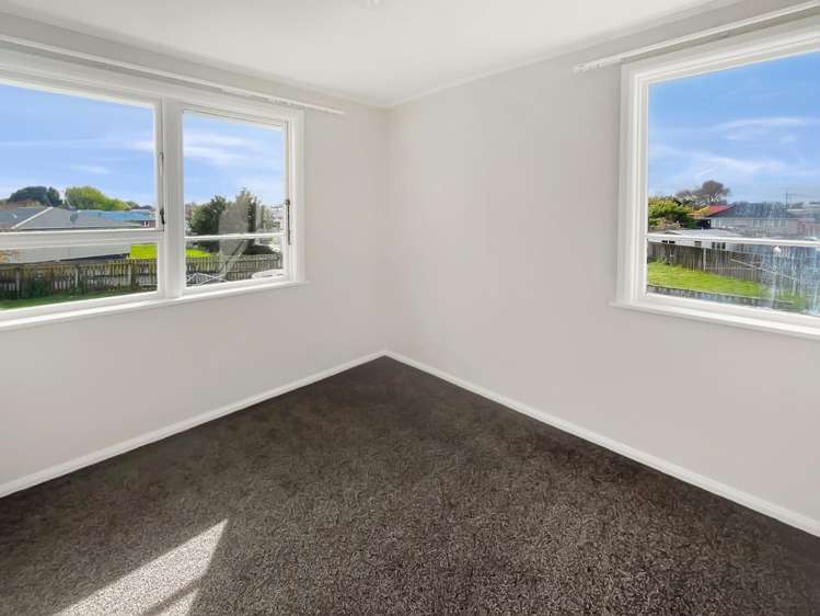 34 Devon Crescent Bulls_5