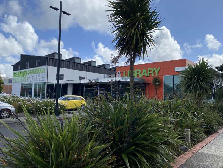 6 Brennan Avenue Te Atatu Peninsula_23