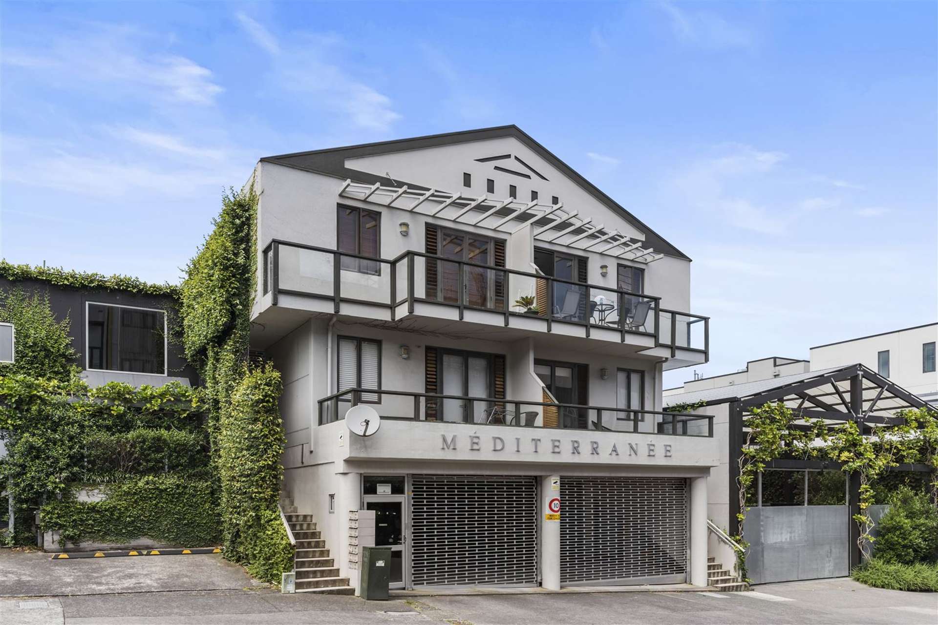 1f/10 Crummer Road Grey Lynn_0