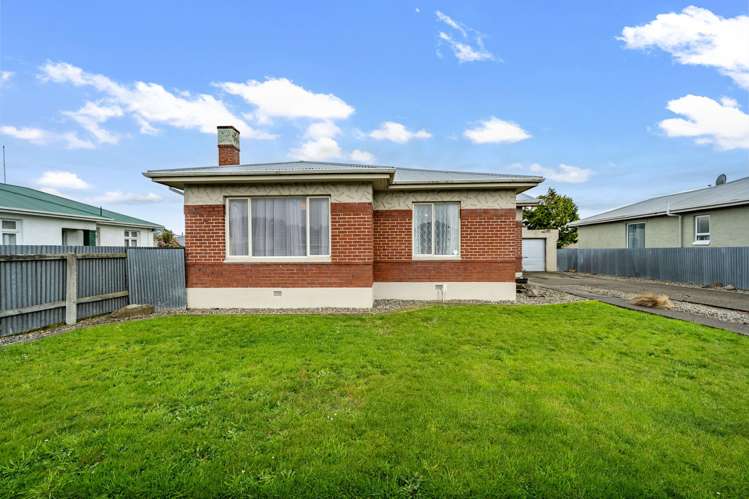 16 Fox Street Avenal_18