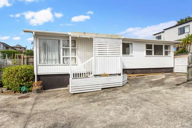 27b Keegan Drive Massey_1