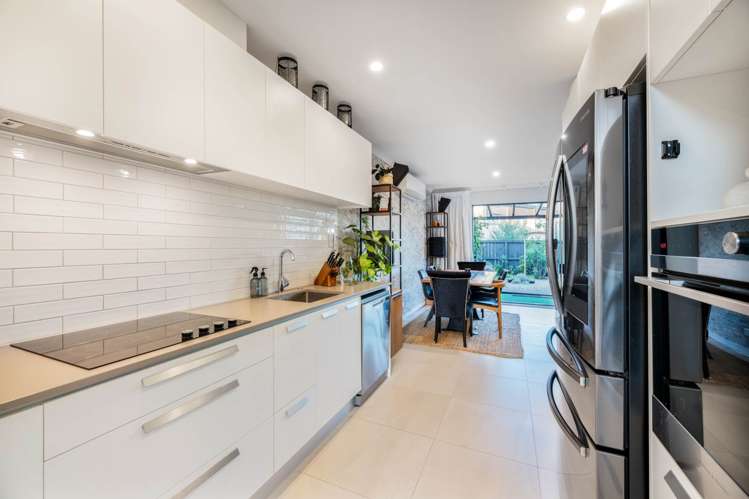 8 Gilbert Hall Way Swanson_15