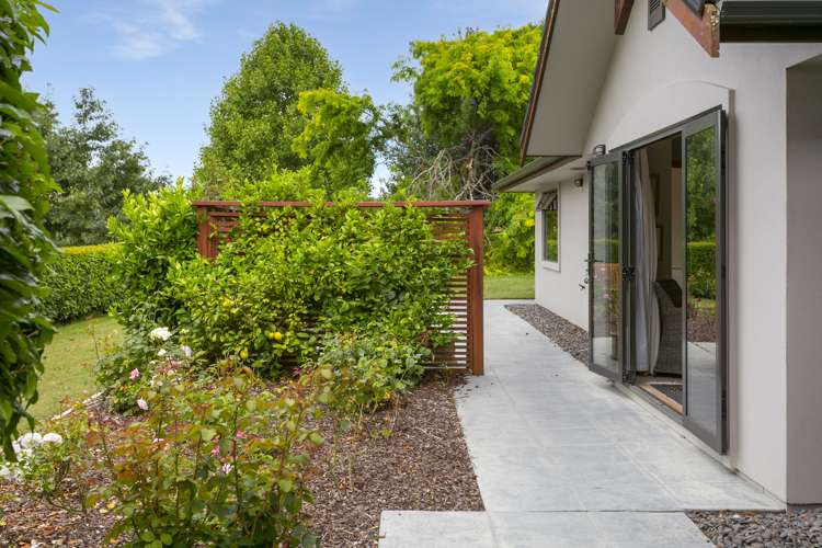 438 Clearwater Lane Rangatira Park_21