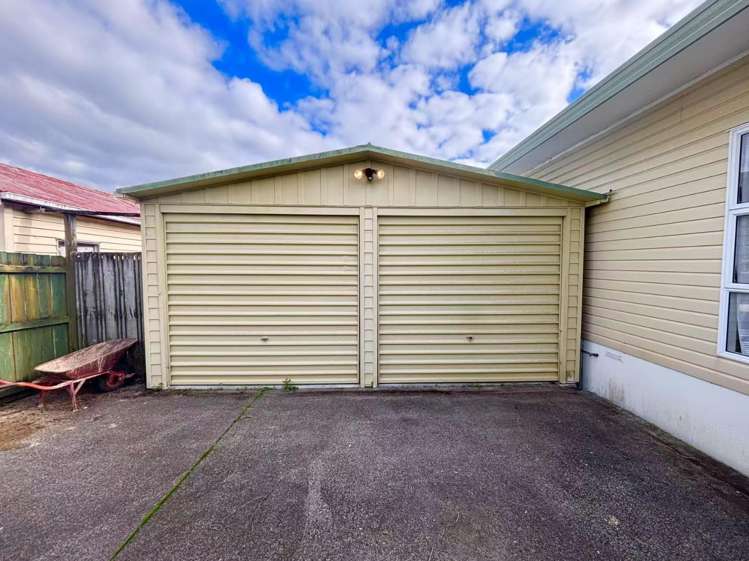 6a Brandon Road Glen Eden_16