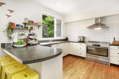 6 Thomas Hook Street_3