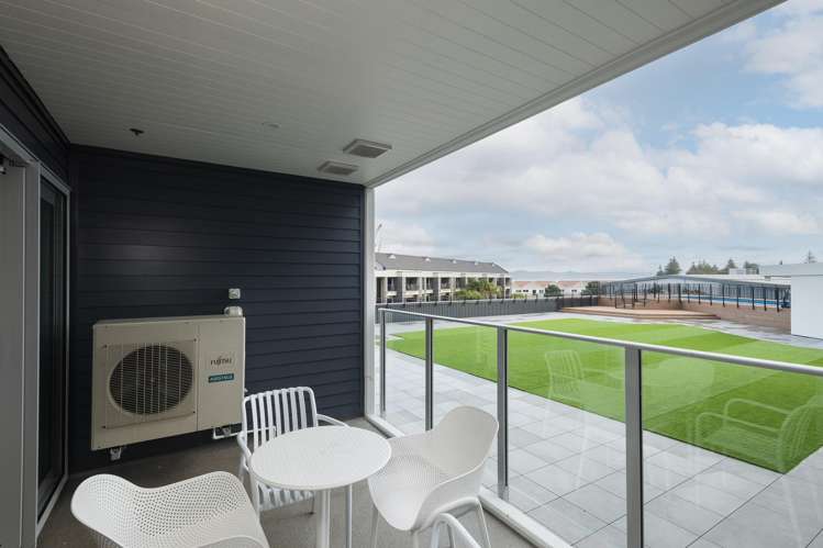 202/4 Reads Quay, Marinaview Gisborne_19